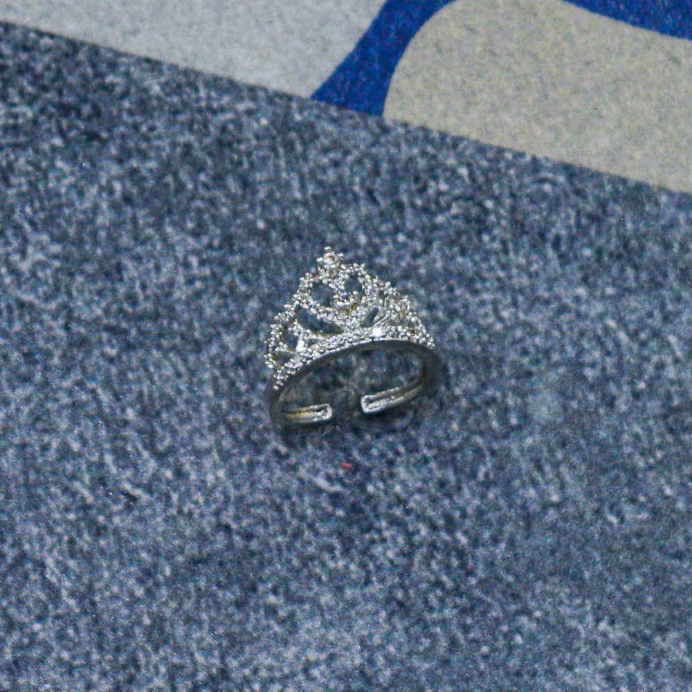 Tiara Stone AD Ring Image 4