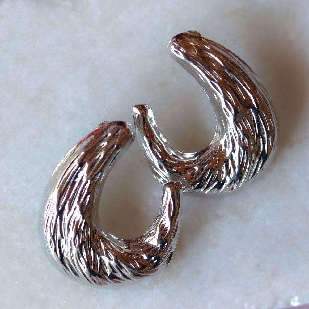 Textured U Hoops Image 3