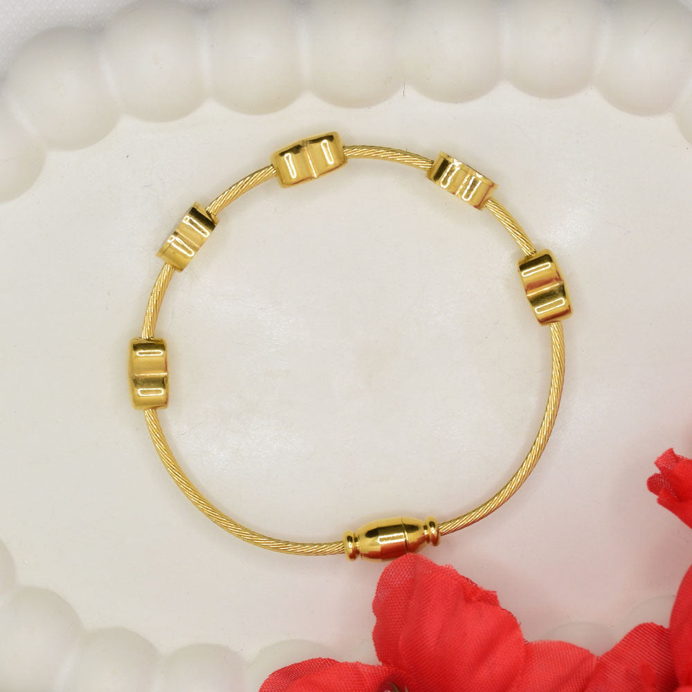 Black & Gold Hearts Bracelet image 3