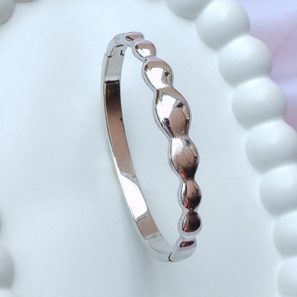 Silver Wave Bracelet Image 3