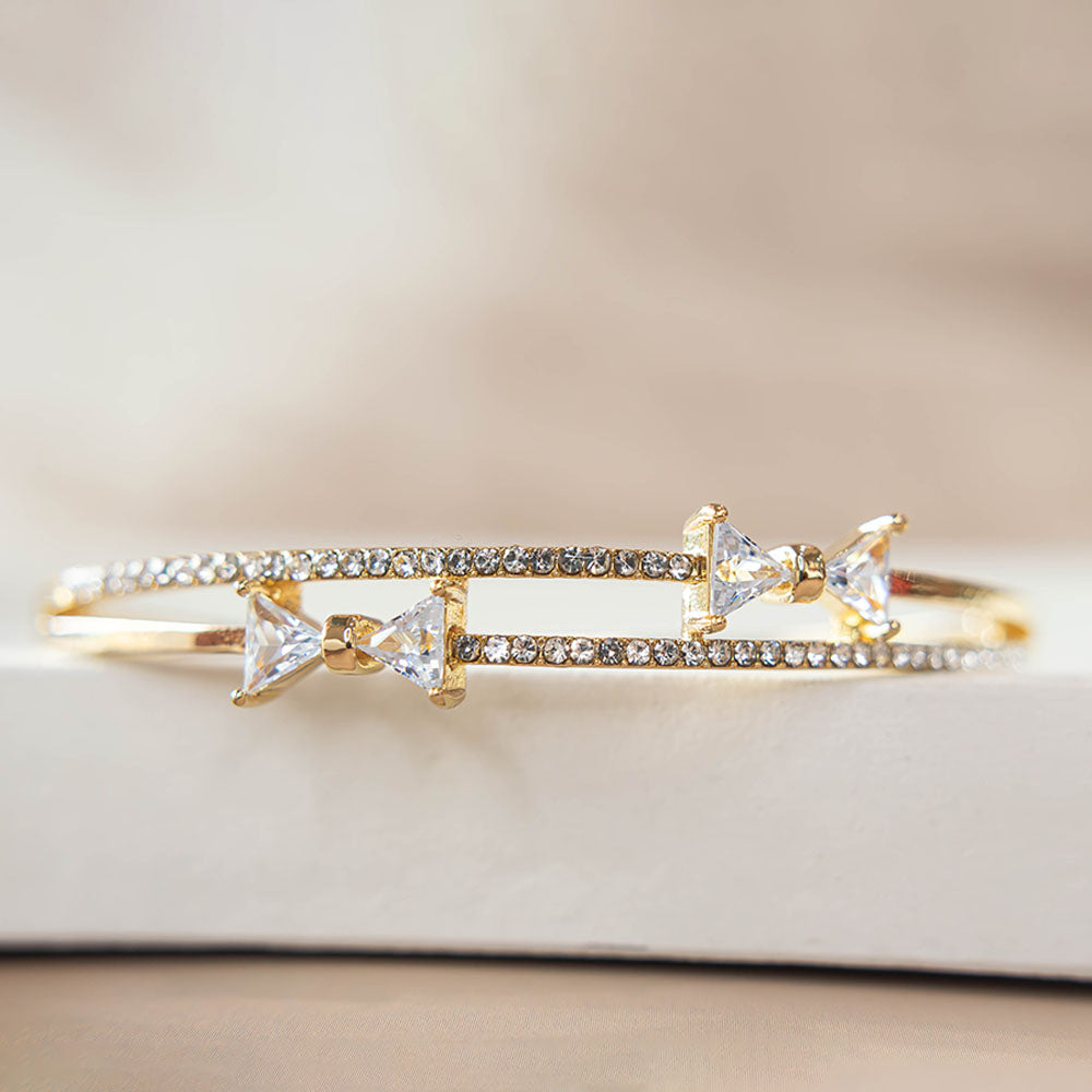 Bow Charm Bracelet Image 1