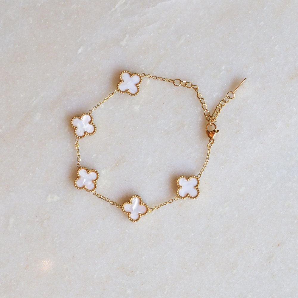 Black & White Clover Bracelet Image 2