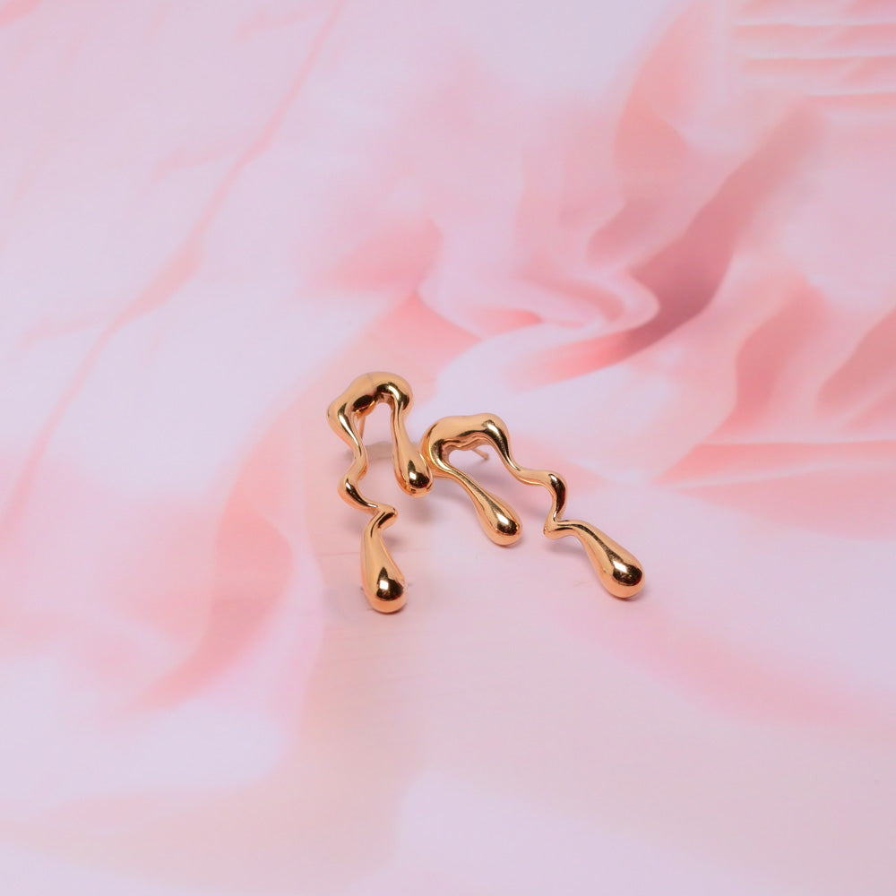 Abstract Gold Drops Image 1