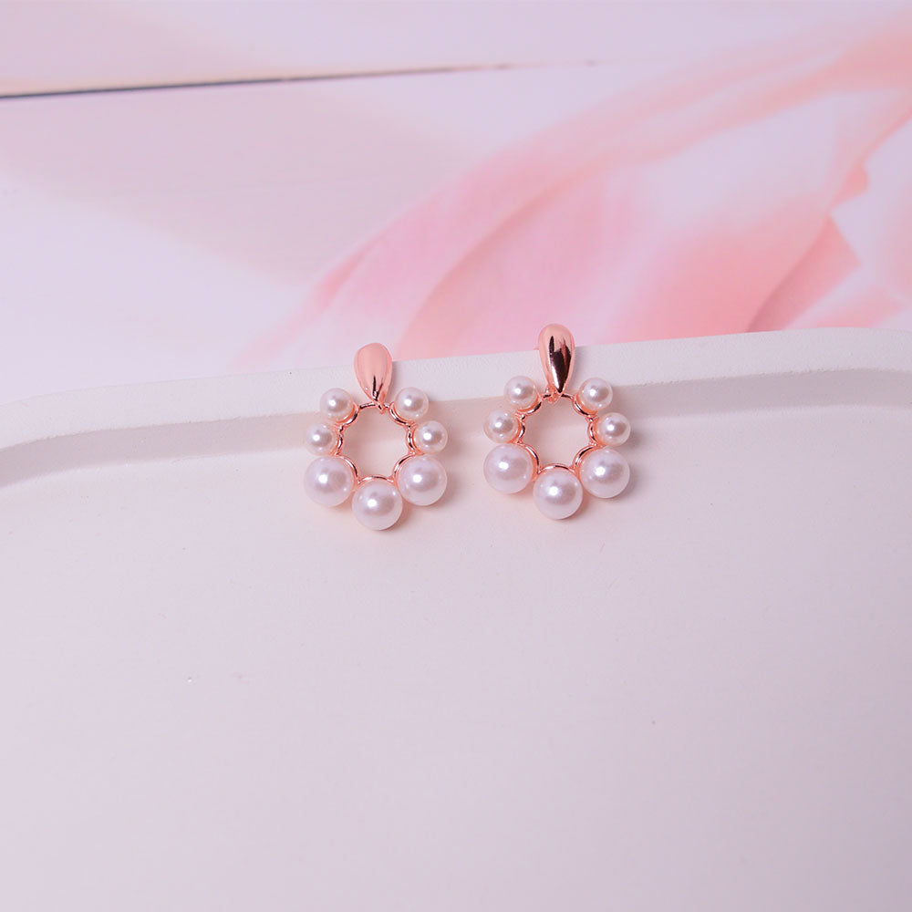 Blush Pearl Drops Image 3