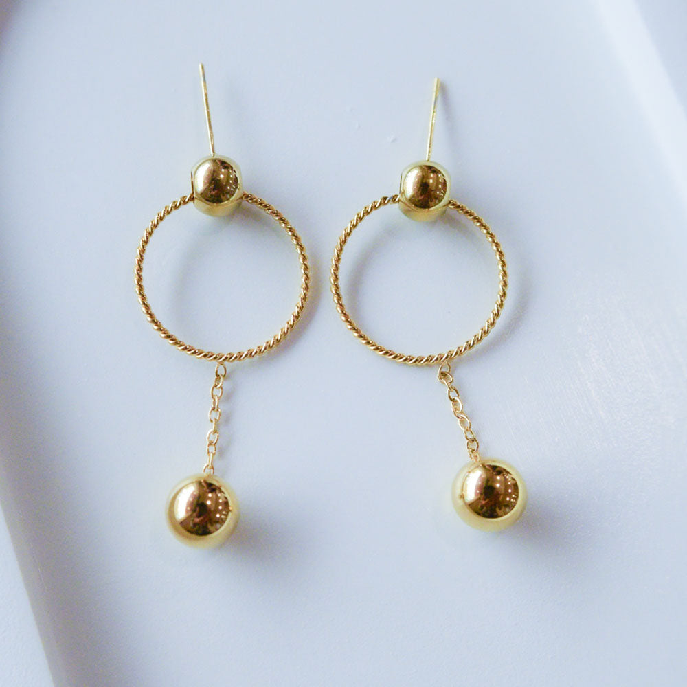 Golden Ball Hoops Image 1