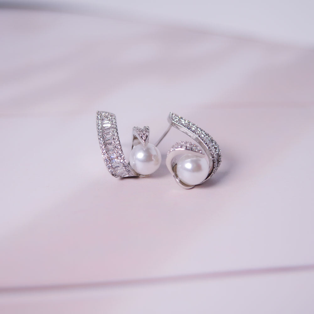 Pearl Swirl Earrings image 1