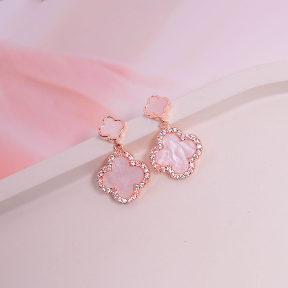 Rosy Gold Clover Drops Image 3