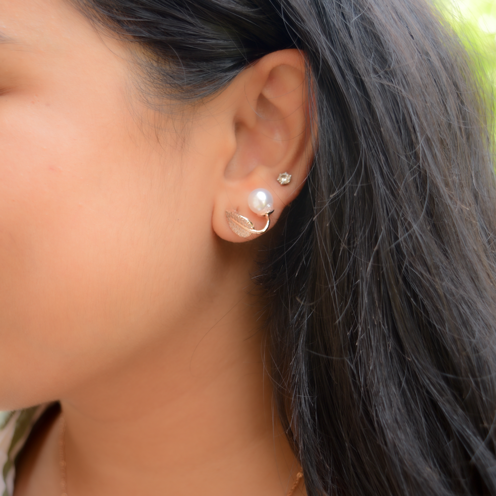 Sparkle Leaf Studs Image 1 
