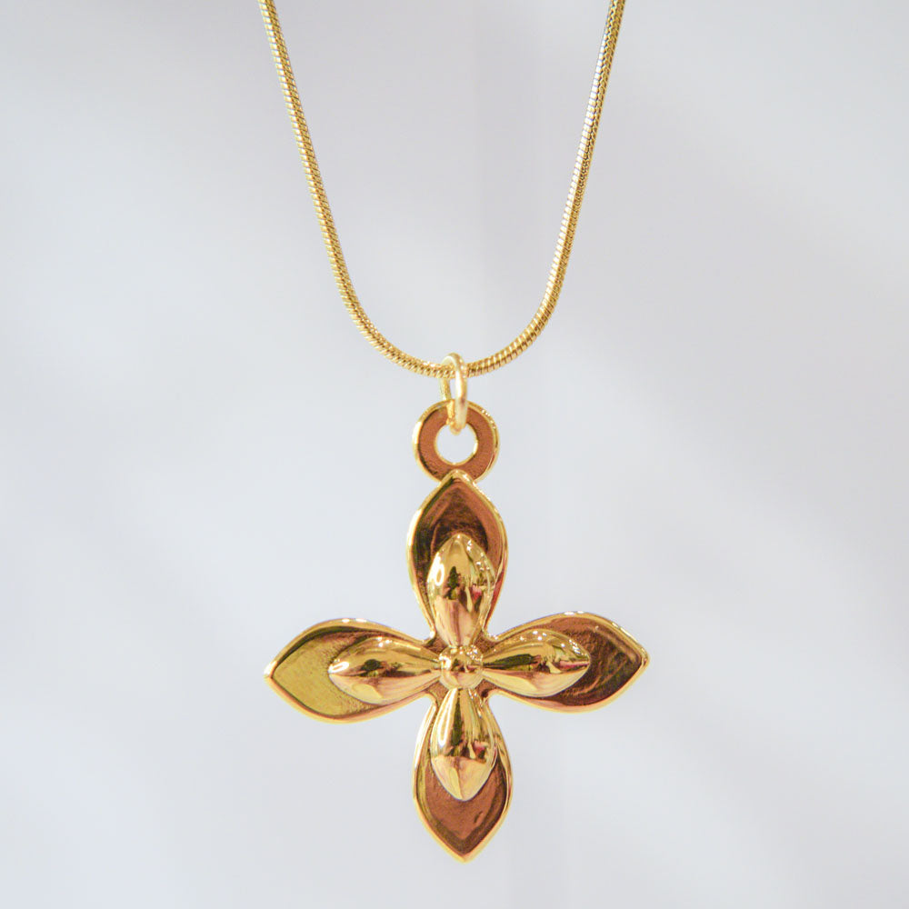 Flower Pendant Image 1