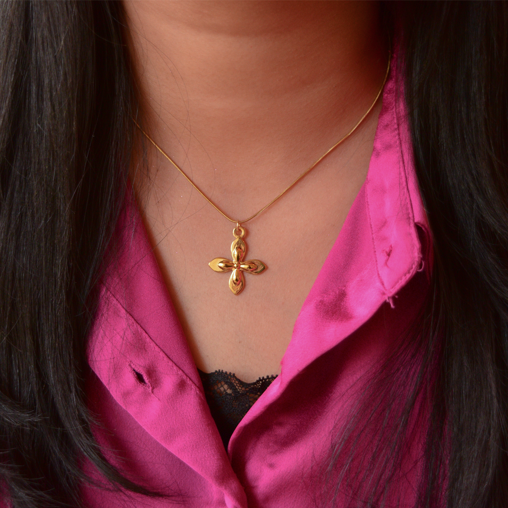 Flower Pendant Image 4
