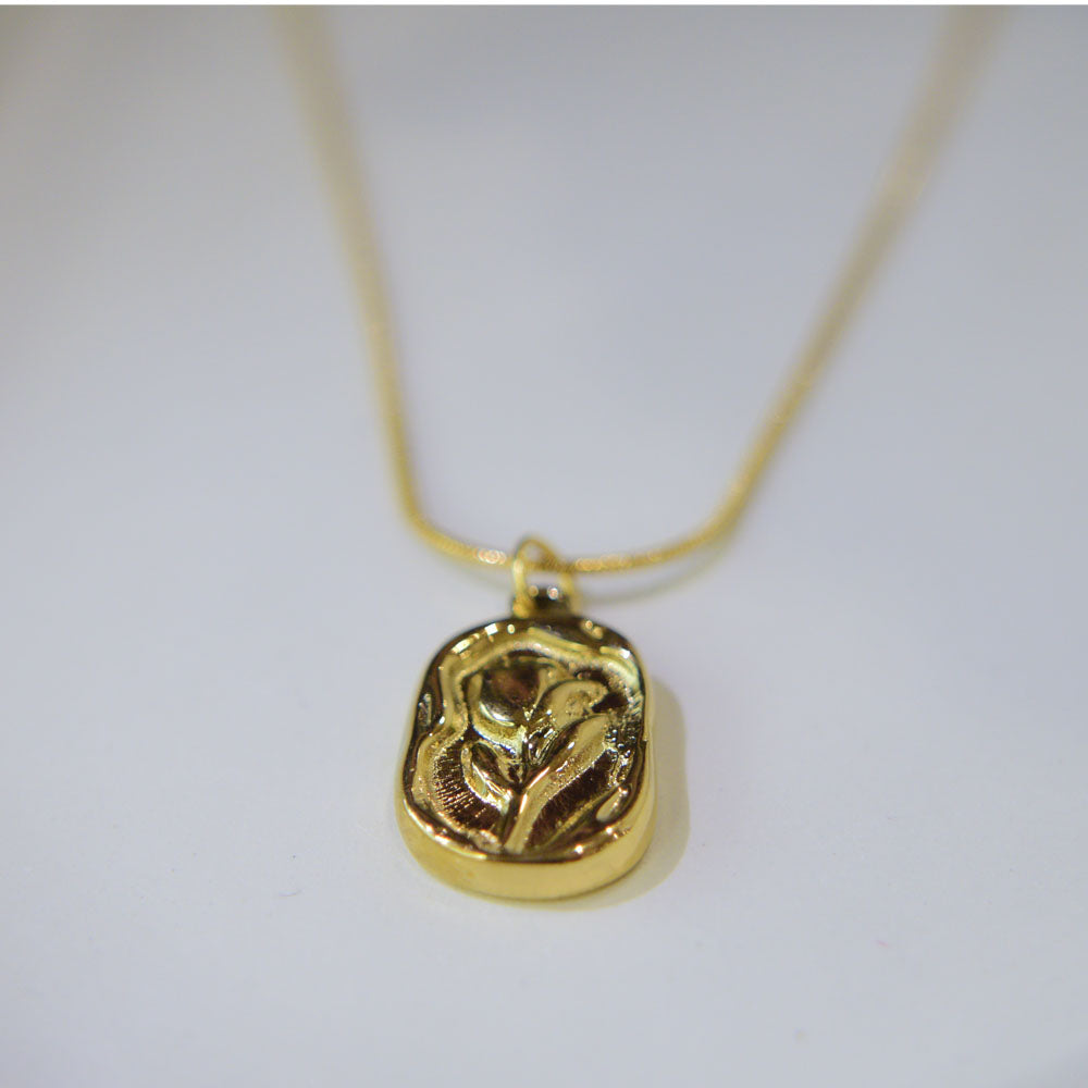Gold Serenity Pendant Image 1
