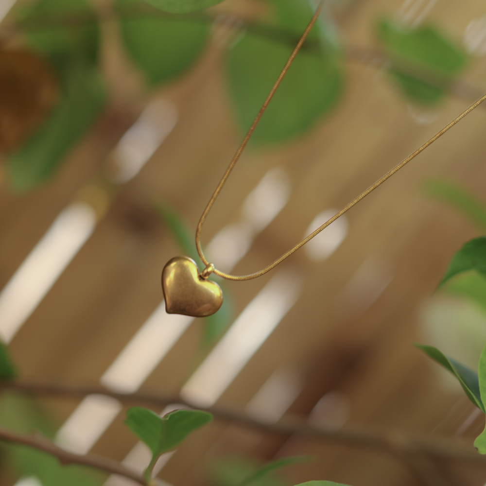 Heart of Gold Pendant Image 5