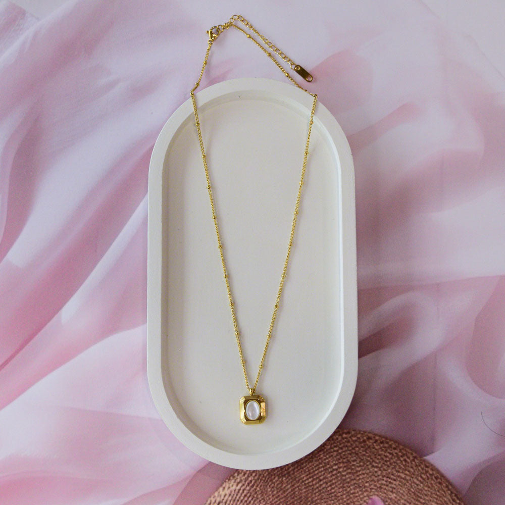 Small Moonstone Pendant Image 3