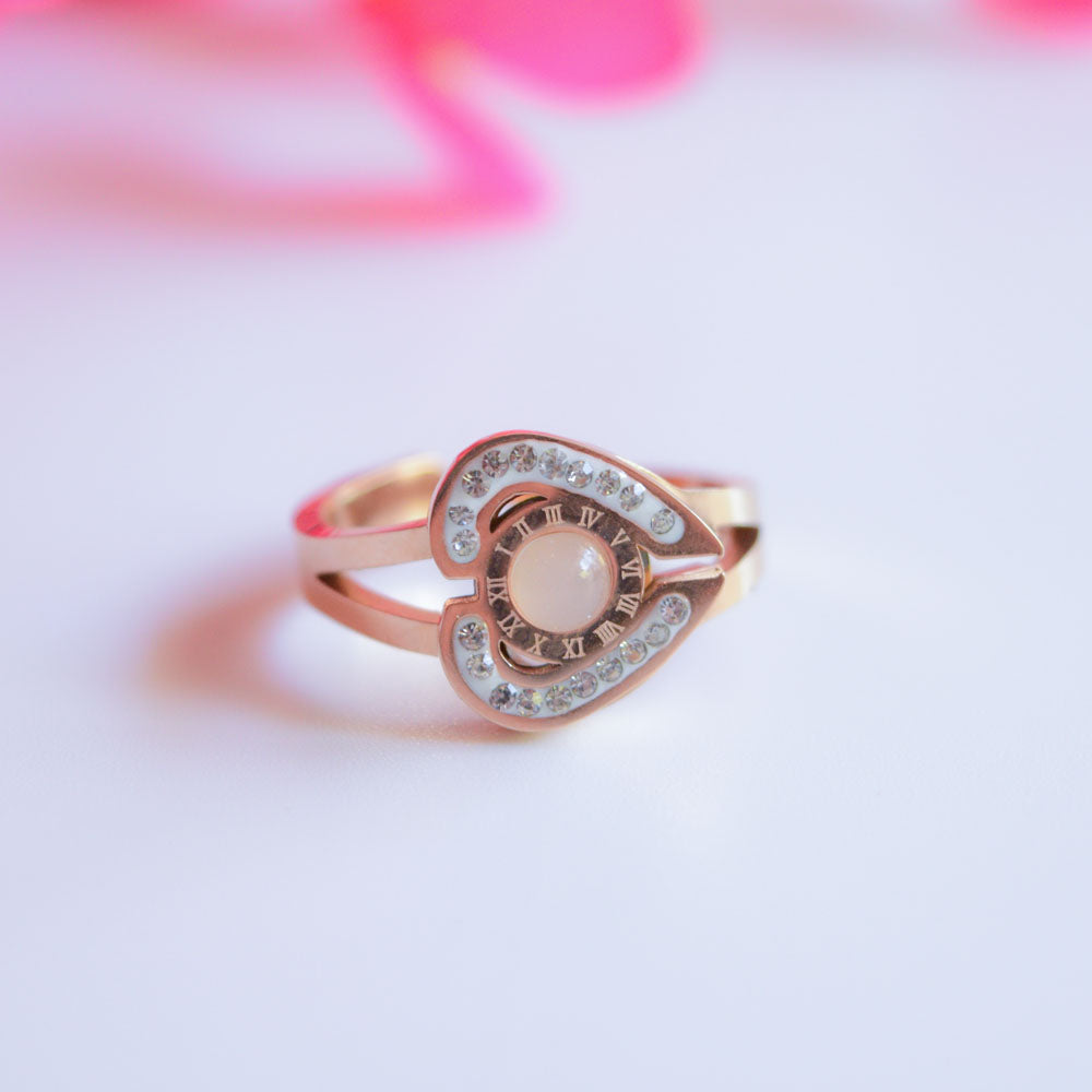 Pearl Halo Ring Image 2