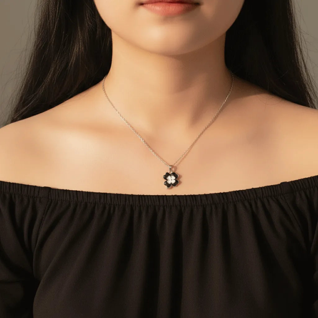 Black Leaf Clover Pendant image 02