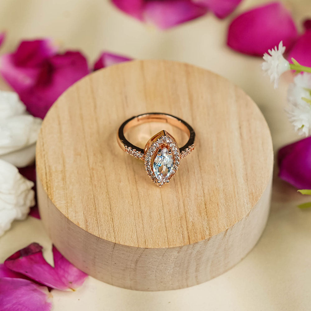 Radiant Cut Ring Image 4