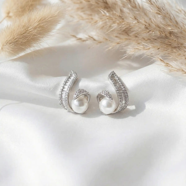 Pearl Swirl Earrings - Anti-Tarnish