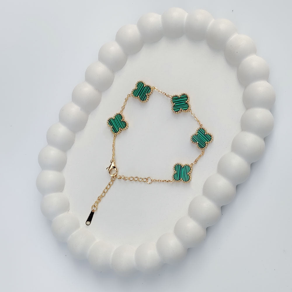 Green Clover Bracelet Image 3