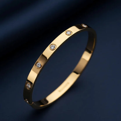 Elegant statement anti-tarnish Golden Cartier-style Bracelet